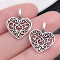 Vintage opengewerkte hart hangers in antiek zilver voor DIY sieraden maken - Antiek Zilveren Opengewerkt Hart (6297)
