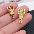 Colgantes de murciélago de metal dorado retro para creación de joyas artesanales - Estilo de Murciélago (20097) / 1 Pieza (10x20.5mm) / Oro antiguo
