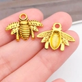 Colgante de abeja de aleación dorada con detalles de frente y dorso para artesanía DIY - Estilo Abeja Oro Antiguo (20172) / 20x16mm