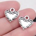 Vintage zilveren holle hart hanger accessoire voor DIY sieraden maken en kettingen - Antiek Zilveren Krulpatroon Hart (11204)