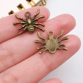 Colgantes de araña en bronce vintage con aro para creación de joyas DIY y más - Estilo de Araña (3679) / 1 Pieza/Paquete (15x17mm) / Bronce Antiguo