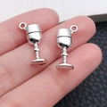 Vintage zilveren wijnglas hangers van legering voor DIY sieraden maken en sleutelhangers - Wijnglas (10562)