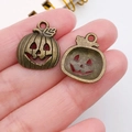 Colgantes de calabaza de Halloween en bronce para joyería con diseños de Jack-O-Lantern - Estilo de Calabaza Terrorífica (20108) / 1 Pieza (16x18mm) / Bronce Antiguo