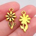 Gepolijste gouden bloemen hanger met madeliefje en bladeren voor kettingen sieraden - Antique Gold Flower (17x10mm)