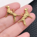 Goldener Labrador Hund-Anhänger aus Metall für DIY-Schmuck mit feiner Fellstruktur - Antikgold Langhaarhund (20568)