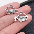 Antiek zilveren wijnmand hanger met WINE gravure voor DIY sieraden maken - Wijnmand Stijl (12142)