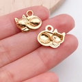 Dijes de gato dorados para joyería DIY con un diseño de gatito durmiendo adorable - Gato acurrucado (18282) / 1 Pieza (15.5x12.5mm) / Oro KC