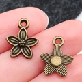 Vintage bronzen bloem hanger met getextureerde voor- en achterkant voor DIY sieraden - Antique Bronze Flower (14x11mm)