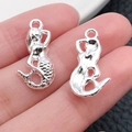 Colgante sirena plateado para joyería DIY con textura detallada y de tamaño pequeño - Sirena Océano Plata Brillante (20699)