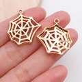 Lote de dos colgantes dorados con forma de telaraña para crear joyas artesanales - Telaraña de Halloween (20070) / 1 Pieza (22x25.5mm) / Oro KC