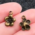 Bronzen bloem hangers van legering voor sieraden maken met retro textuur afwerking - Antique Bronze Flower Stamen (12x9mm)