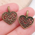 Antiek bronzen filigraan hartvormige bedeltjes voor DIY handgemaakte sieraden - Antiek Brons Opengewerkt Hart (4193)