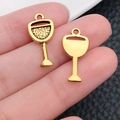 Gouden kelkhangers van legering voor DIY kettingen met voor- en achterkant - Wijnglas (20762)