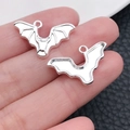 Colgante de murciélago en aleación plateada para joyería DIY con texturas de alas reales - Murciélago de Halloween (20116) / 1 Pieza (23x14mm) / Plata Brillante
