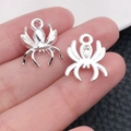 Set de colgantes de araña plateados para joyas de Halloween con acabado metálico liso - Araña de Halloween (20117) / 1 Pieza (13x17mm) / Plata Brillante