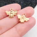 Colgante de abeja dorada de aleación para joyería con textura de alas detallada - Estilo Abeja Oro KC (20143) / 13x11mm