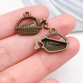 Vintage bronzen wijnfles legering hanger voor DIY sieraden en sleutelhanger accessoires - Wijnmand (20772)