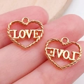 Gouden vintage hartvormige bedel met LOVE-letters en gedraaide touwtextuur voor DIY - KC Gouden Opengewerkt Love Hart (17686)
