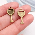 Vintage bronzen wijnglas hanger van legering voor DIY sieraden en kettingen - Wijnglas (20782)