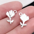 Zilveren bloem hanger met bloemblad details en gestreepte textuur aan beide zijden - Bright Silver Rose (15x10mm)