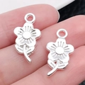 Zilveren legering bloemhangers met roosontwerp voor het maken van sieraden - Bright Silver Flower (21x11mm)