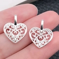 Paar vintage hartvormige hangers in zilverkleur voor DIY handgemaakte sieraden - Glanzend Zilveren Hart (19968)
