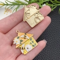 Colgante de casa en esmalte amarillo con abeja y flores para crear joyas y accesorios - Casa de Flores de Abeja de Esmalte Amarillo (21161)
