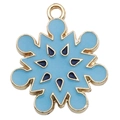 Colgante de copo de nieve esmaltado azul claro y dorado con lazo para joyería DIY - Copo de Nieve Navideño Azul Lago (19x21mm)