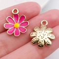 Pink and yellow enamel daisy flower charm with gold metal finish for DIY jewelry - Daisy Style / Rose Red