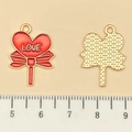 Colgante de corazón rojo LOVE con lazo en aleación dorada para creación de joyas - Piruleta Corazón LOVE Roja con Lazo (21467)