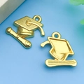 Pendentif chapeau de diplômé doré en alliage avec diplôme pour bijoux DIY - Toque Or (13450)