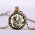 Vintage-Halskette in Bronze mit Glasanhänger und einem betenden Feen-Kunst-Illustration - Fee und Blumenmuster (Stil 1)