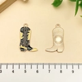 Pendentifs bottes de cow-boy en émail noir et jaune pour la création de bijoux DIY - Botte de Cowboy Noire (21139)