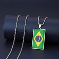 Anhänger aus Edelstahl mit Brasilien-Flagge und runder Boxkette in silberner Farbe - Brasilien
