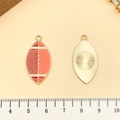 DIY Amerikaans voetbal emaille bedeltjes in rood en oranje voor sieraden en sleutelhangers - Tweekleurige Football (21742) / 30x15mm / Bruin Email