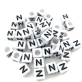 Cuentas de cubo de acrílico blanco de 6mm con letra Z negra para joyería artesanal DIY - Cuenta de Letra Cuadrada Blanca N