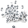 Cuentas de cubo 6x6mm de acrílico blanco con letra O negra para bisutería DIY - Cuenta de Letra Cuadrada Blanca O