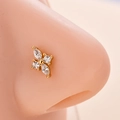Dettaglio di un piercing al naso dorato con un cluster floreale di zirconi brillanti - Stile Fiore - Oro (4# Oro)