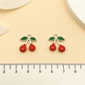 Lindo colgante de cereza en esmalte y aleación para creación de joyas y accesorios DIY - Cereza 3D Roja (21935)