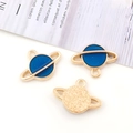 Colgantes de Saturno en esmalte azul con baño de oro para creación de joyas DIY - Estilo Planeta Saturno Azul Real (9915)
