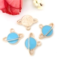 Colgantes de planeta Saturno en esmalte azul y dorado para bisutería hecha a mano - Estilo Planeta Tierra Redondo Azul Lago (13549)