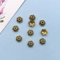 Set of 10 vintage gold alloy hollow flower bead caps for DIY jewelry making and crafting - Antique Gold Flower Cap 7*7mm Hole 1.8mm (16603)
