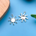 Pendentifs soleil argentés vintage pour bijoux DIY avec détail central concave - 16x19mm / Style Soleil Argent Antique