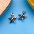 Lot de deux breloques étoiles en alliage métallique argenté brillant avec anneaux - 12x14mm / Étoile Moyenne Argent Antique