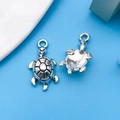 Pair of antique silver turtle charms in alloy for DIY jewelry and bracelet making - Turtle Style (4256)