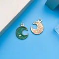 Pendentif lune doré avec émail vert et étoile pour la création de bijoux DIY - Lune Verte (17537)
