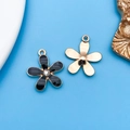 Colgante flor de esmalte negro con cristal para creación de joyas y pulseras DIY - Flor Grande con Diamante (12102)