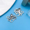 Pair of vintage silver octopus charms made of alloy for DIY bracelets and necklaces - Octopus Style (7229)