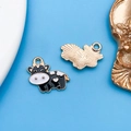 Colgantes de vaca de esmalte blanco y negro para pulseras con reverso de metal dorado - Vaca Esmaltada (13900)