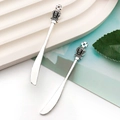 Macro view of vintage silver crown pendants featuring intricate alloy details for DIY necklaces - Antique Silver Vintage Crown Dining Knife (18824) / 7x59.5mm